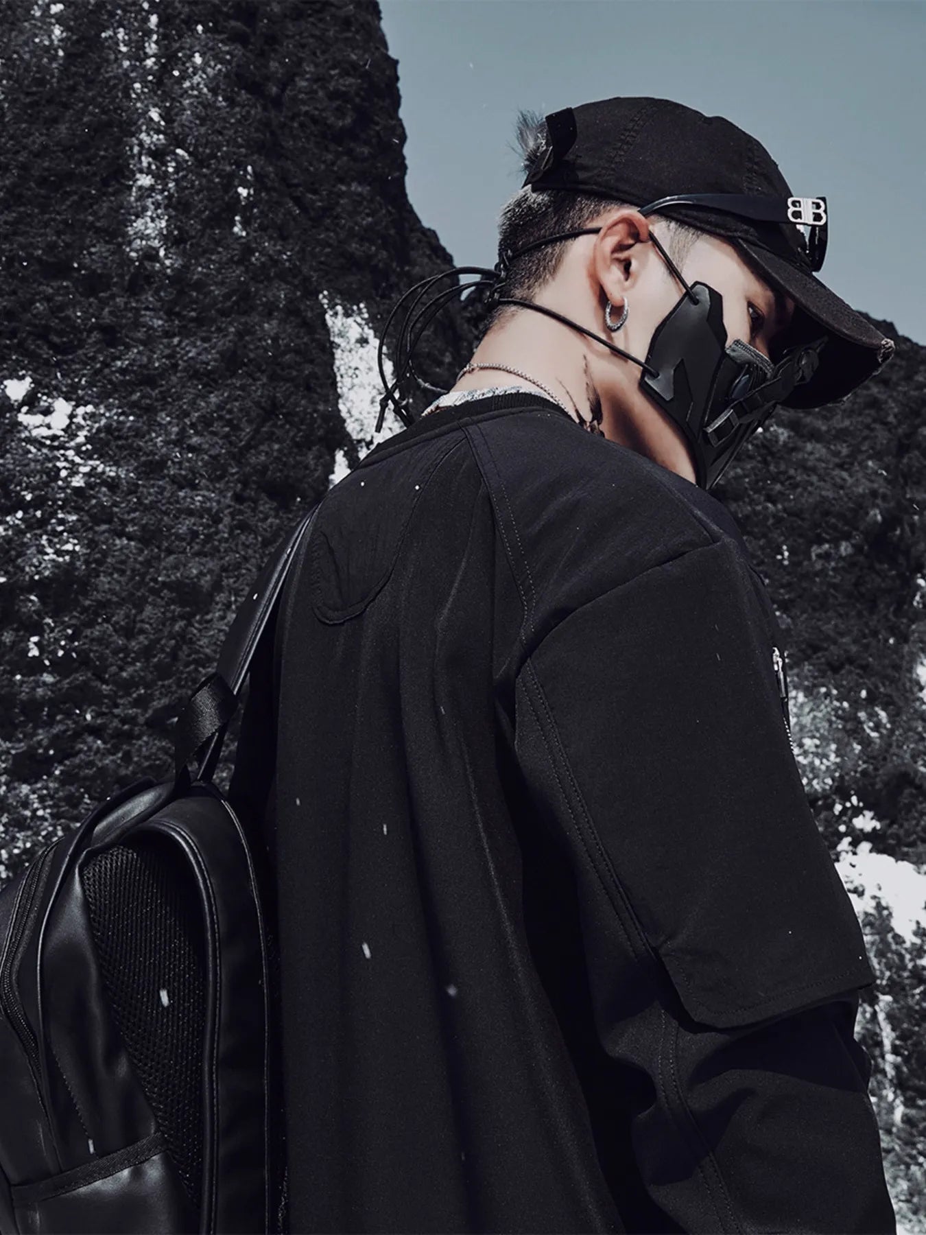 Men's Plus Size Oversized Layered Sleeve Sweatshirt - Velora Luxury Fashion