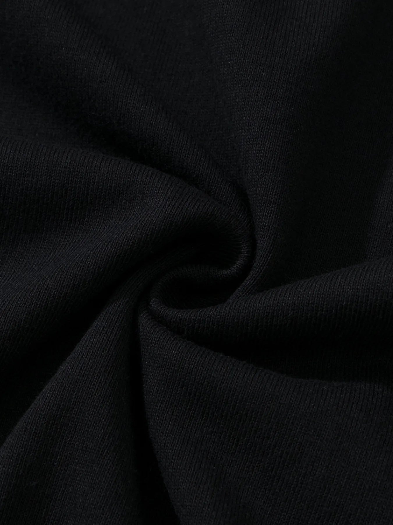 Men's Round Neck Letter Graphic Contrast T-Shirt - Velora Luxury Fashion