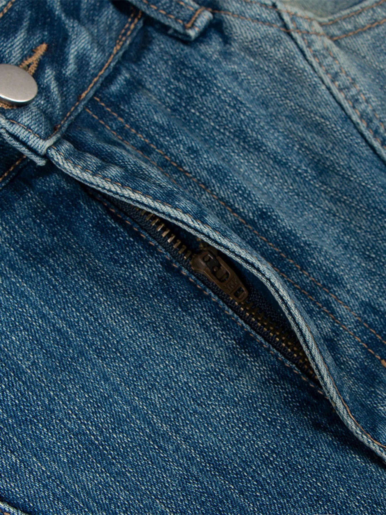 Men's Vintage Washed Curved Jeans - Velora Luxury Fashion