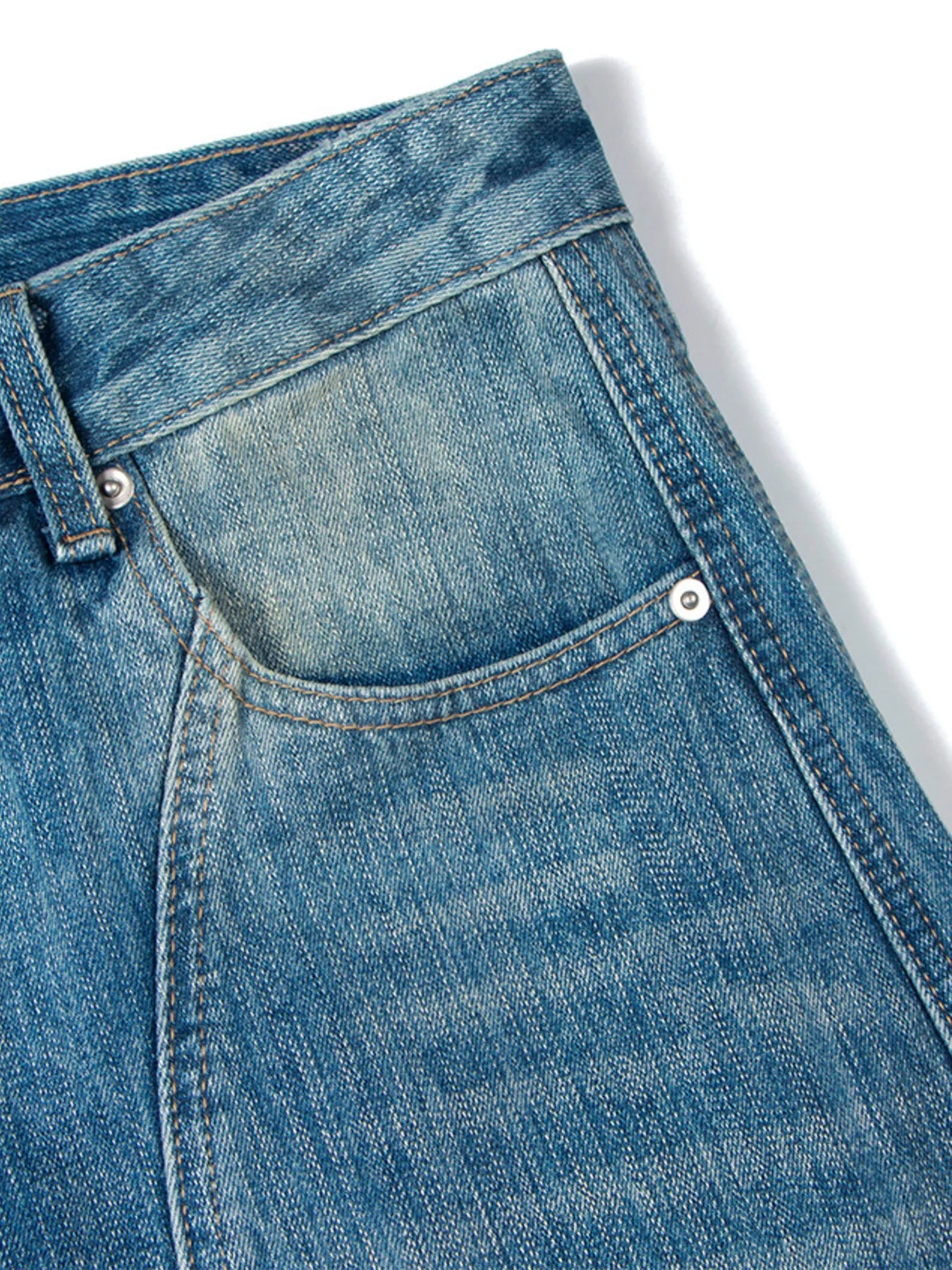 Men's Vintage Washed Curved Jeans - Velora Luxury Fashion