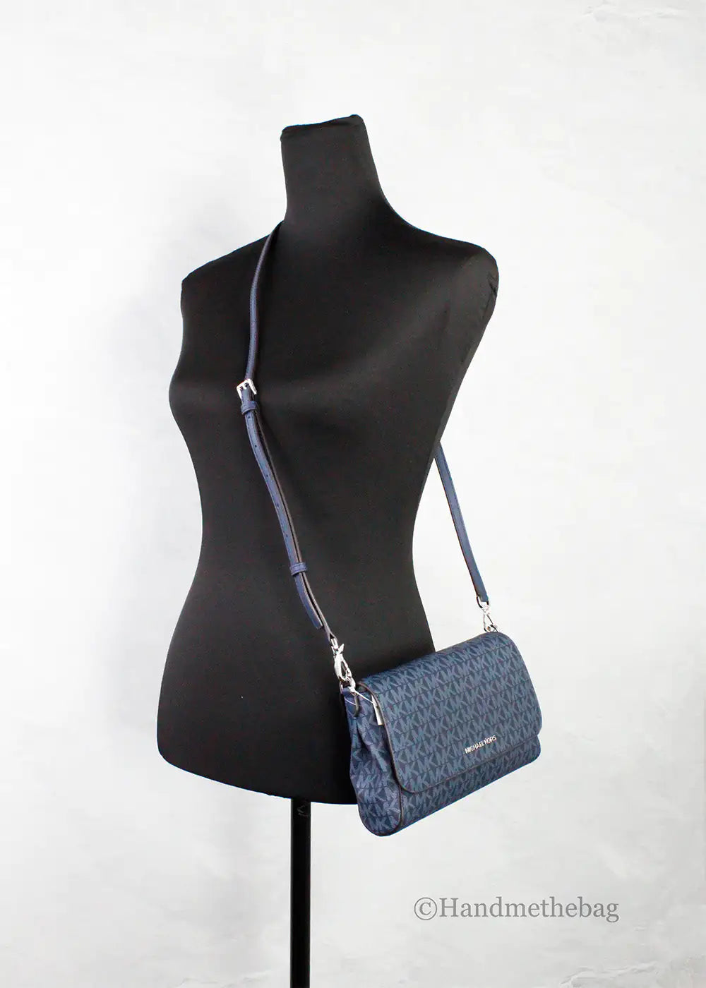 Michael Kors Jet Set Navy Crossbody Pouchette - Velora Luxury Fashion