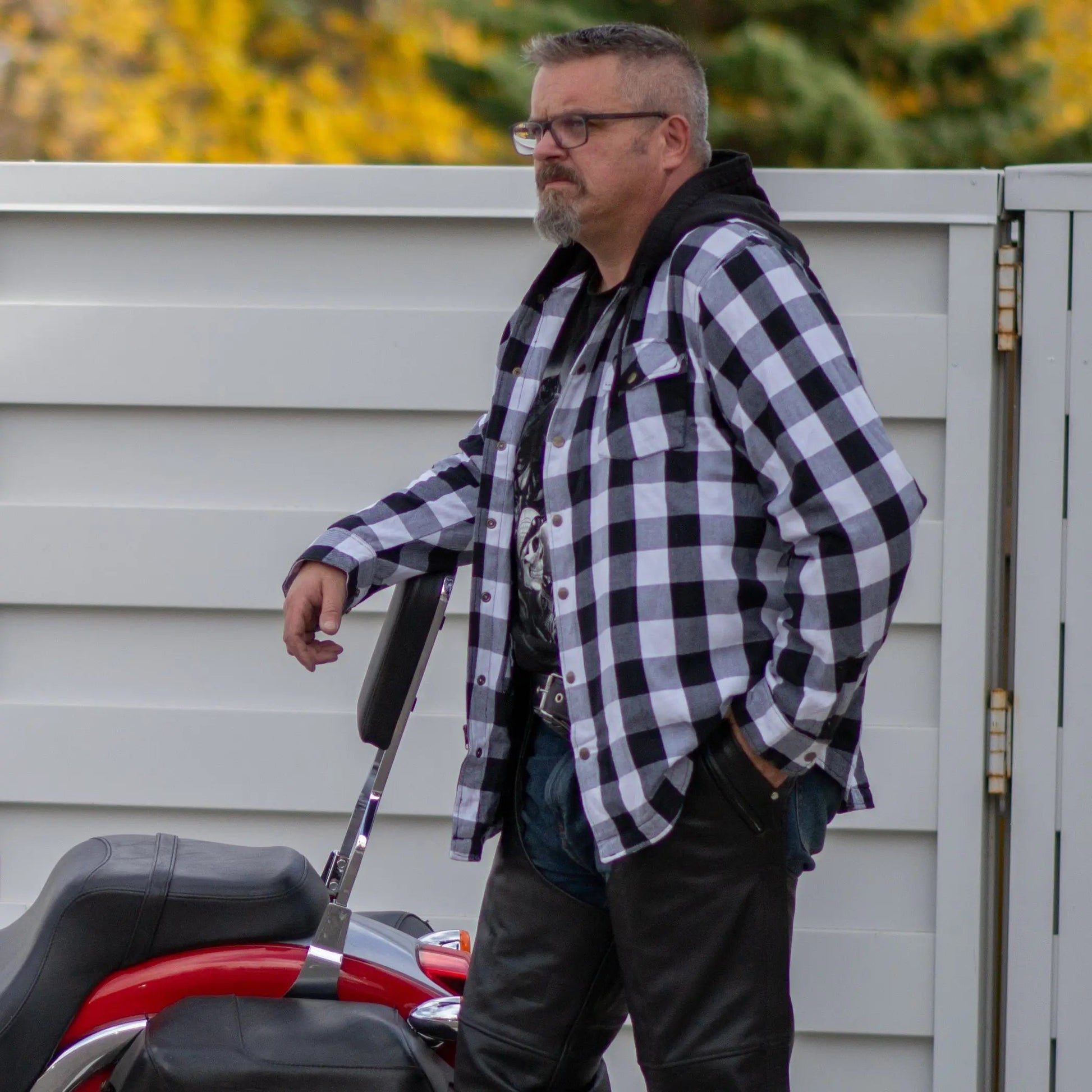 Milwaukee Leather Men's Plaid Flannel Armored Shirt Jacket - Velora Luxury Fashion