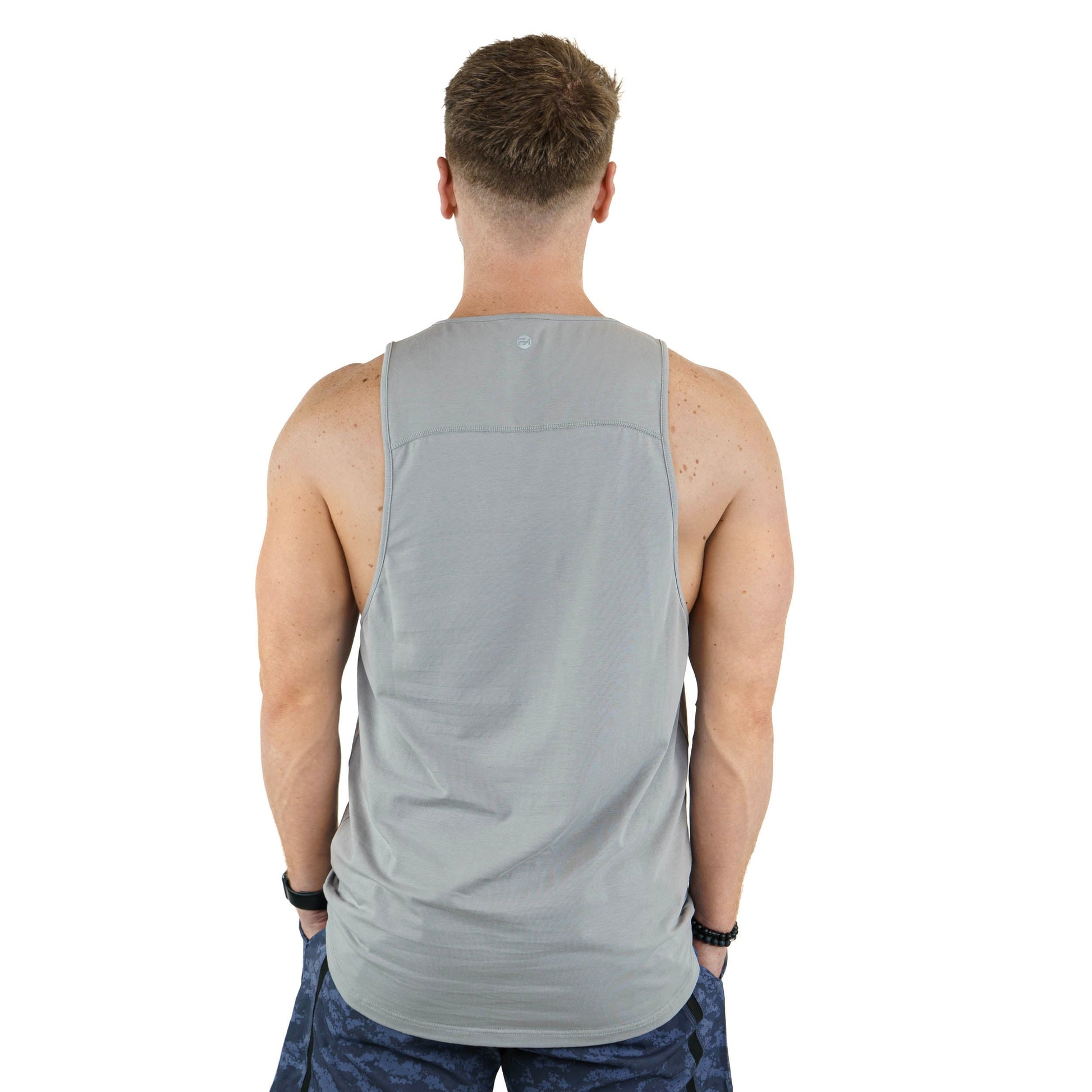 FA Momentum Tank Silver - Velora