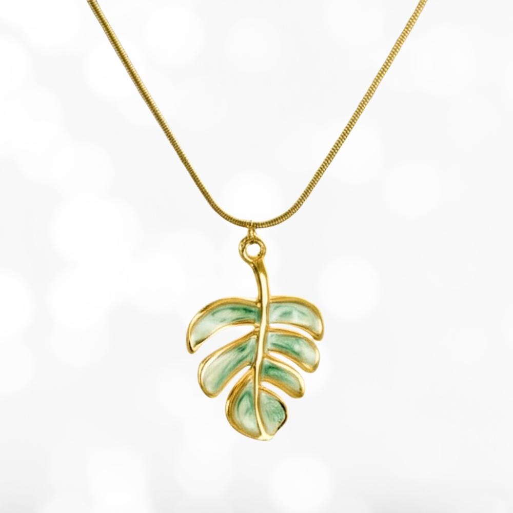 Monstera Leaf Pendant Necklace - Velora Luxury Fashion