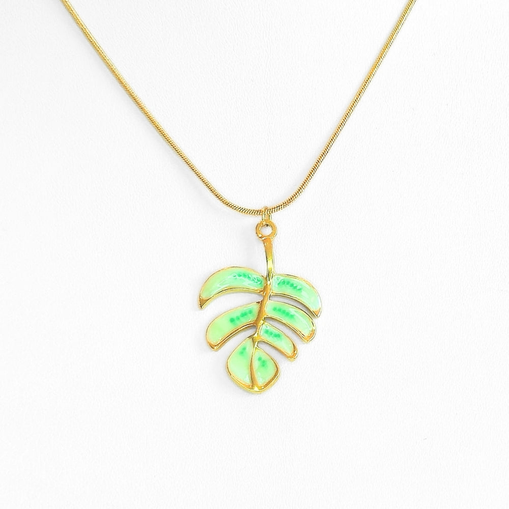 Monstera Leaf Pendant Necklace - Velora