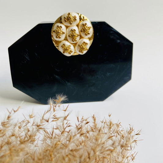 NISHA - Velora Luxury Fashion