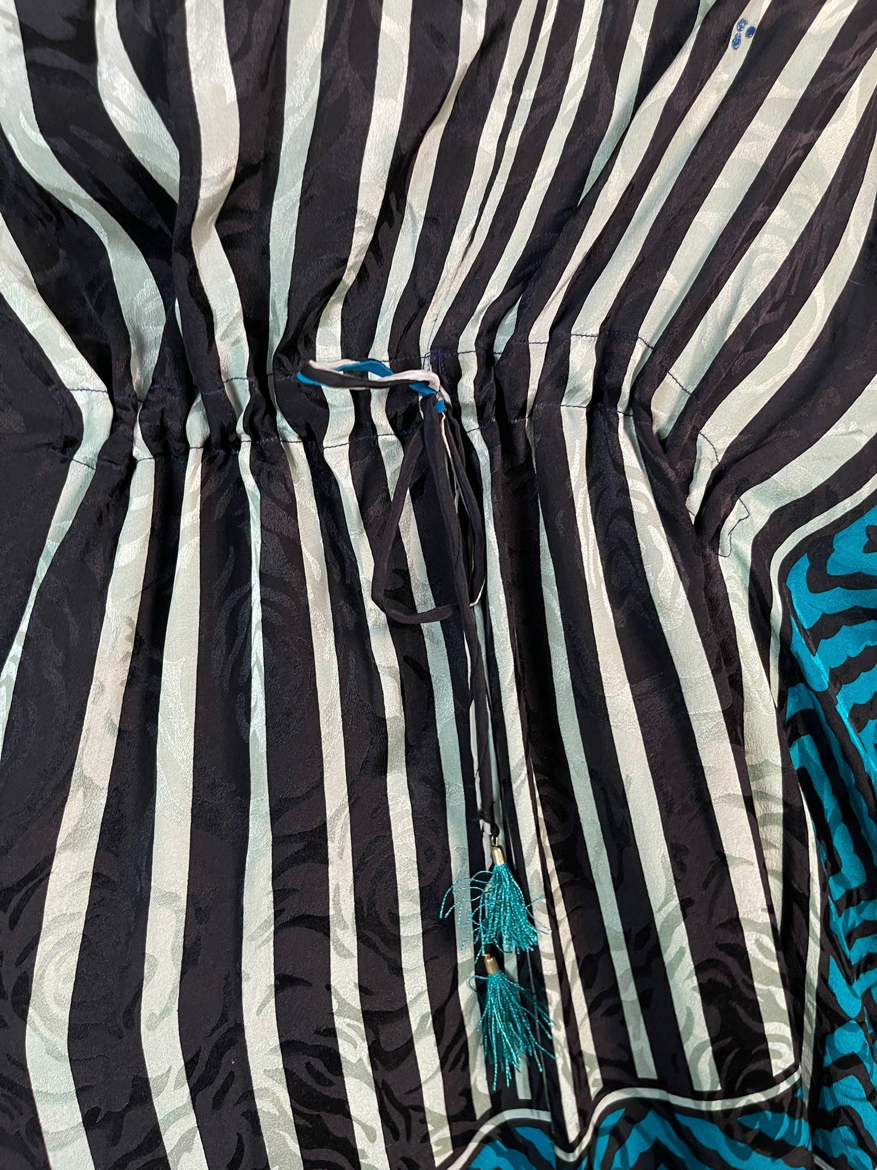 PRC6392 Avatar Pure Silk Maxi Kaftan - Velora