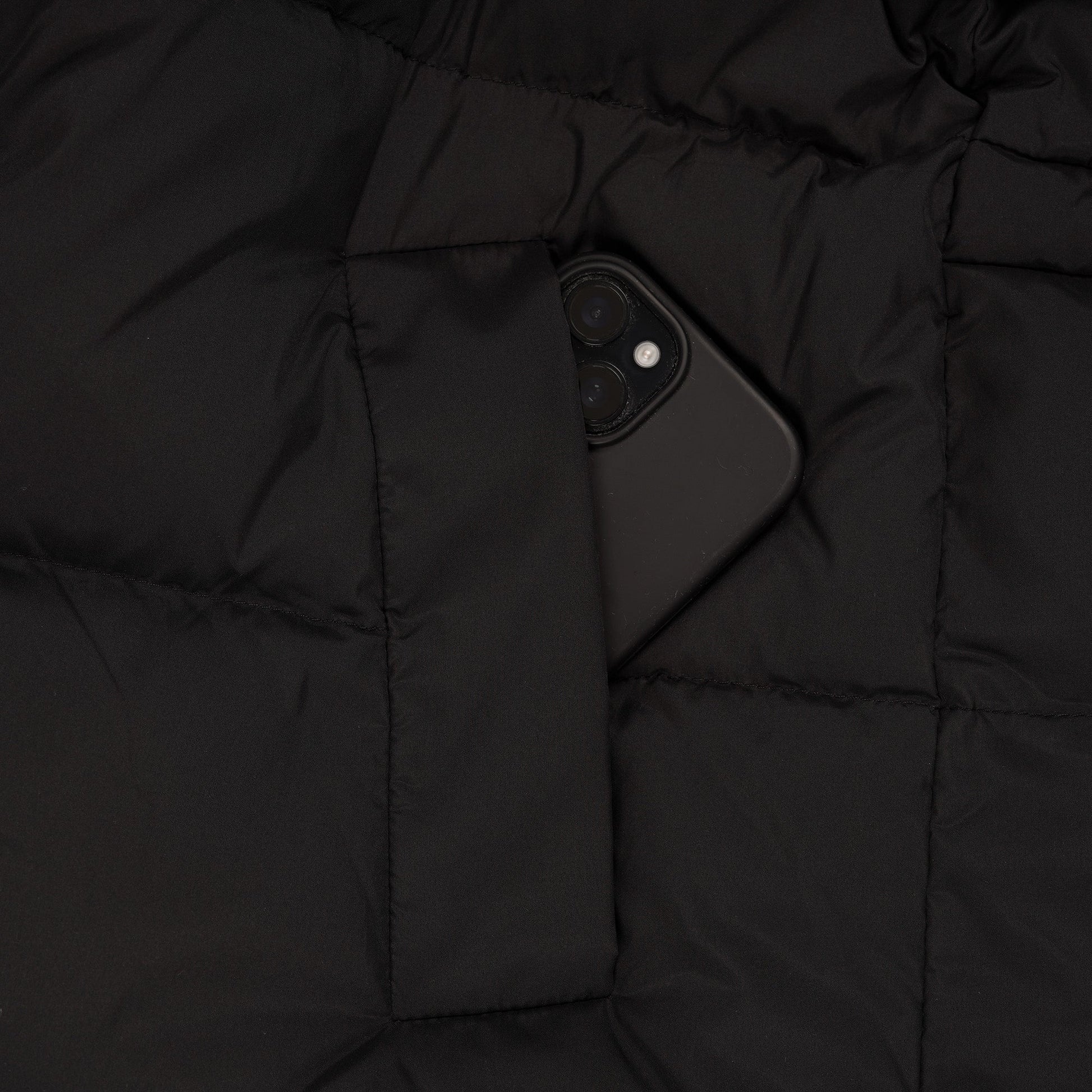 Pantone Puffer Down Jacket - Velora