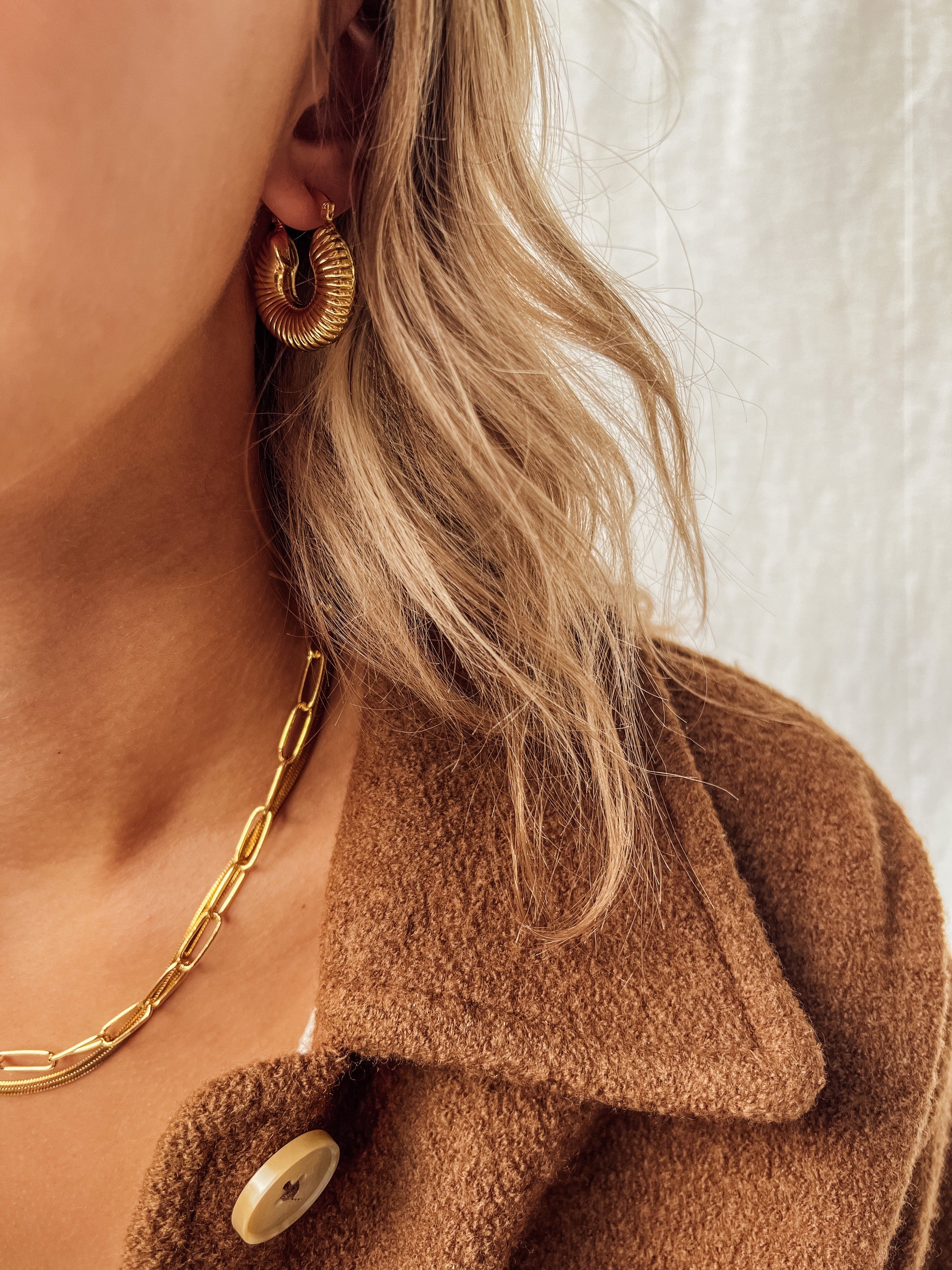 Nahanni Hoops - Velora Luxury Fashion