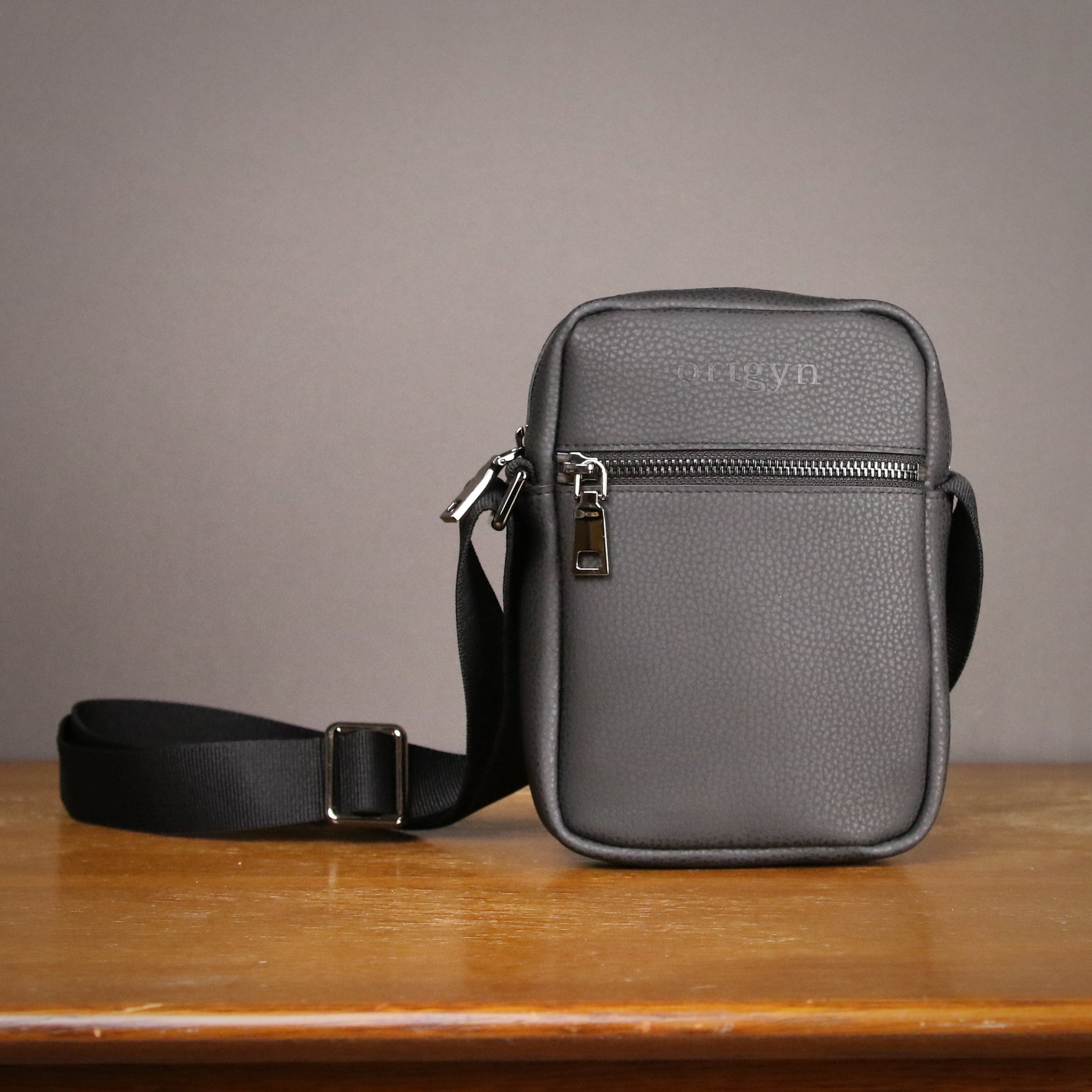 Origyn 02 - Plant-Based Vegan Leather Cross-body Handbag - Made with Plastic-Free MIRUM® - Velora Luxury Fashion