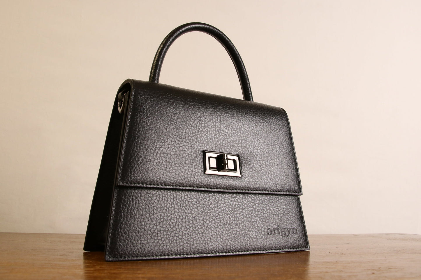 Origyn 03 - Plant-Based Vegan Leather Kelly Bag - Made with Plastic-Free MIRUM® - Velora Luxury Fashion