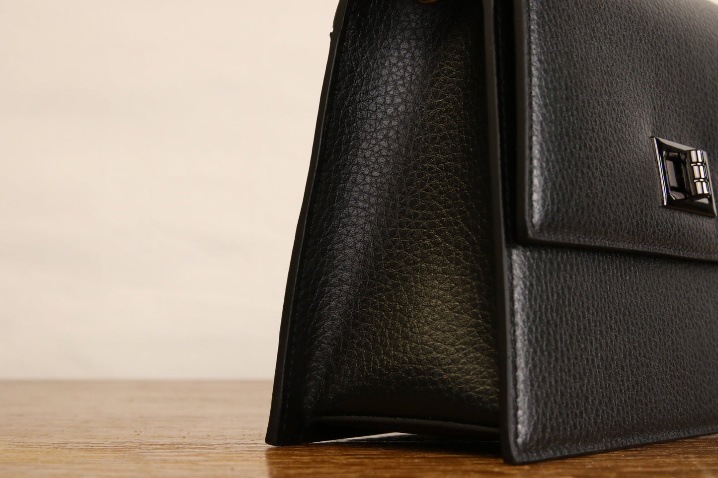 Origyn 03 - Plant-Based Vegan Leather Kelly Bag - Made with Plastic-Free MIRUM® - Velora Luxury Fashion