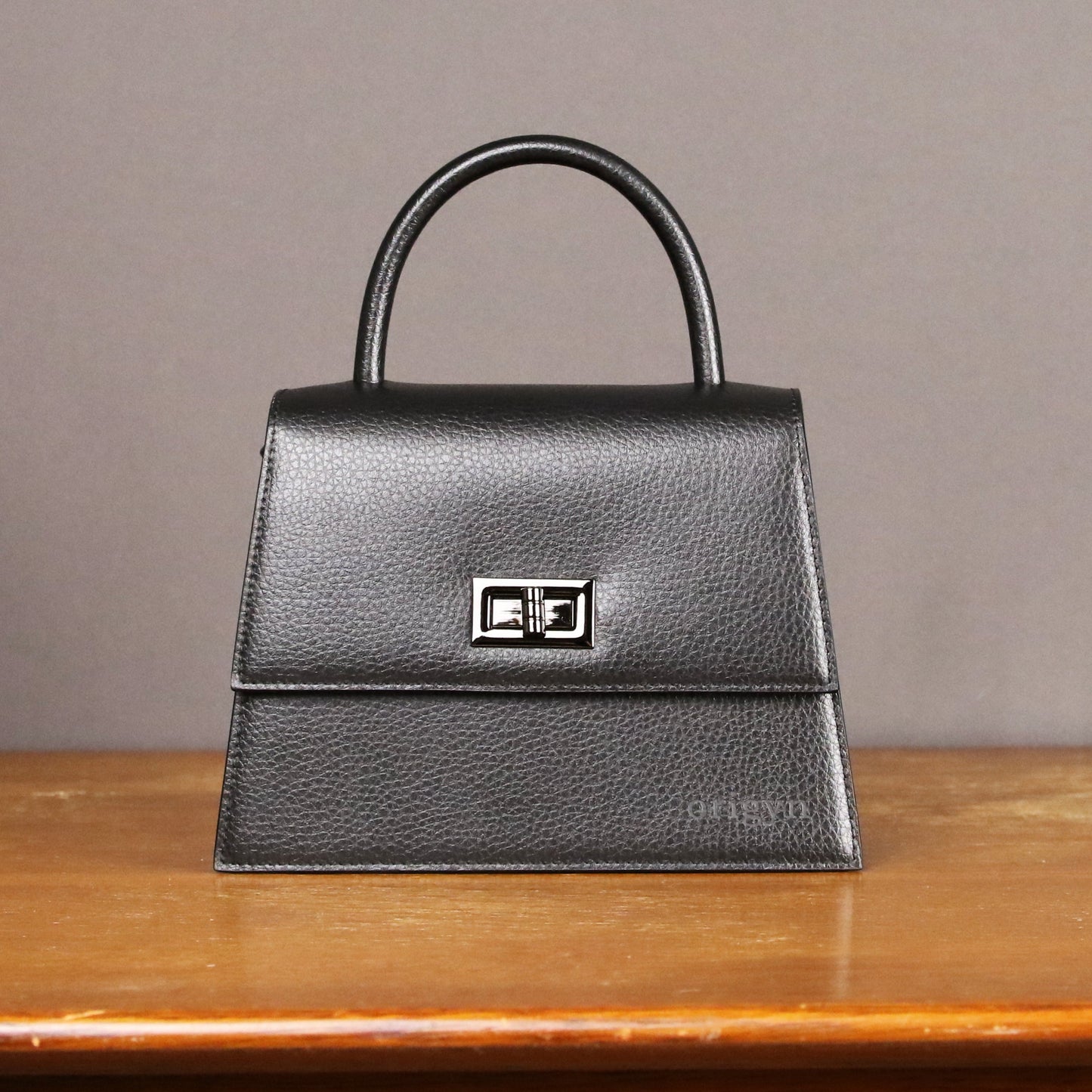 Origyn 03 - Plant-Based Vegan Leather Kelly Bag - Made with Plastic-Free MIRUM® - Velora Luxury Fashion