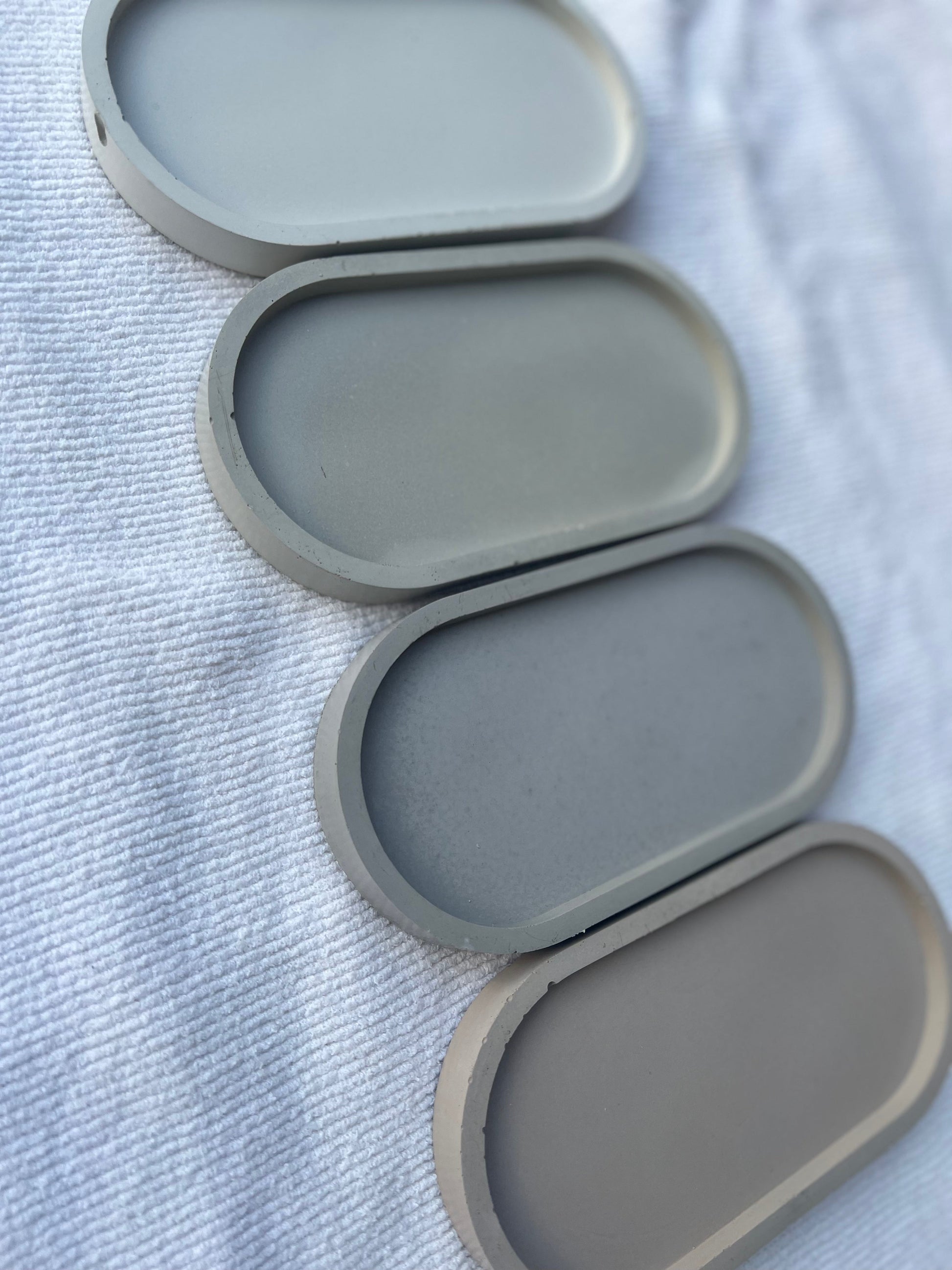 Oval Trays - Velora Luxury Fashion