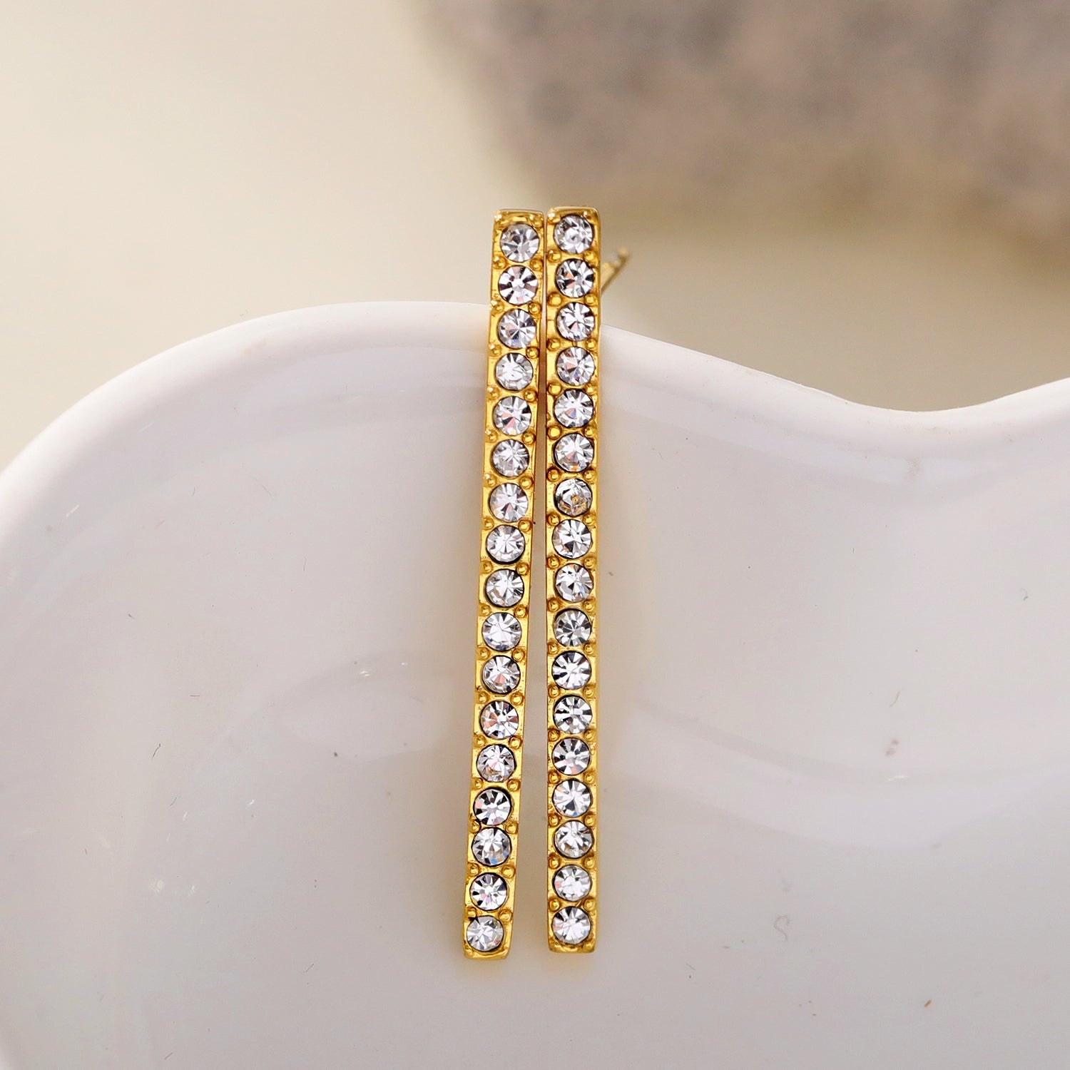 REGINA: Pavé Bar Stud Earrings with Zirconia Gemstones - Velora
