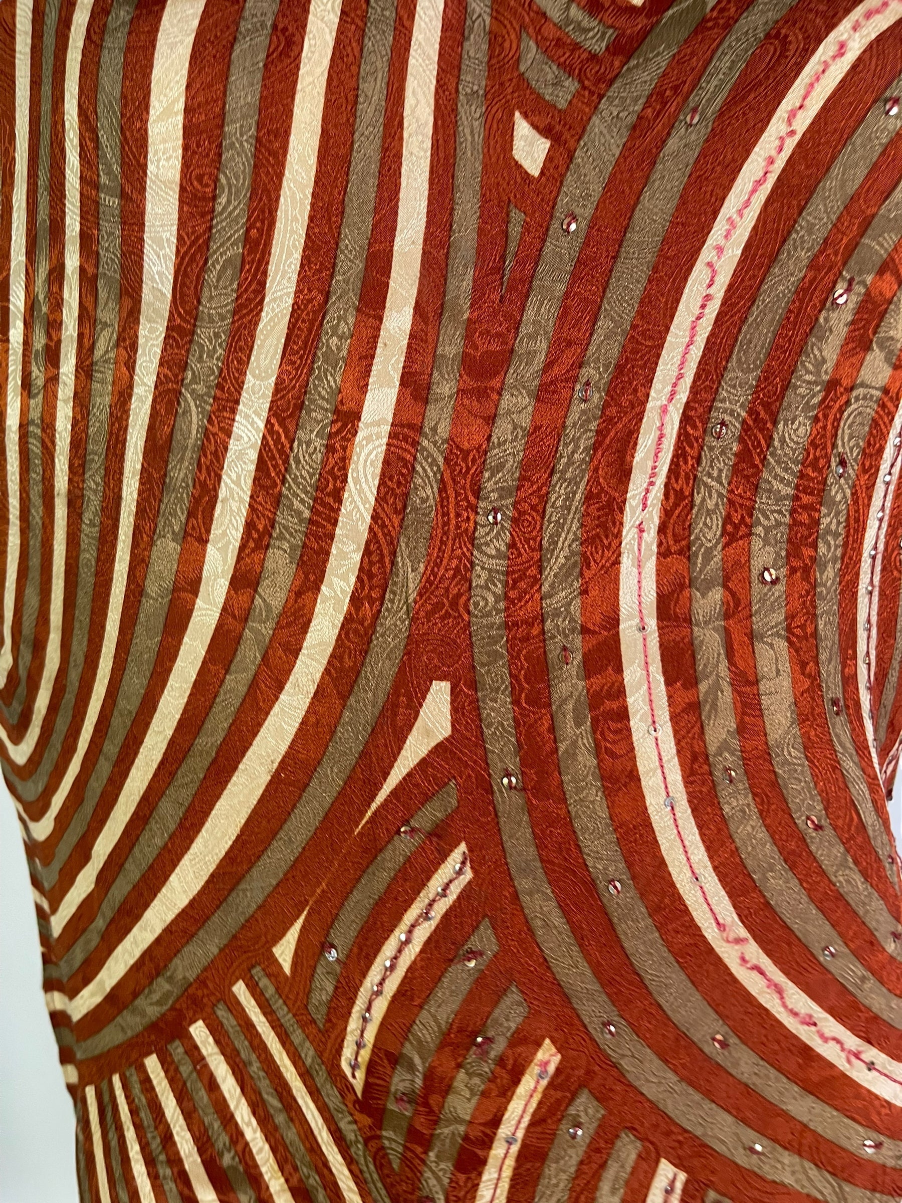 PRC6493 Avatar Pure Silk Side Slit Top - Velora