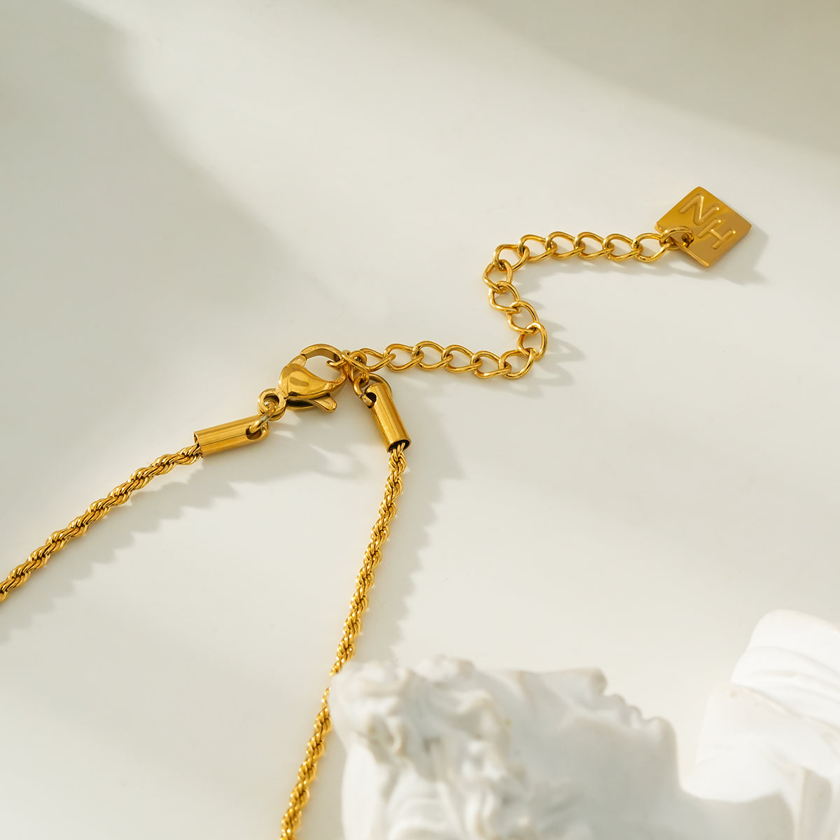 PROTACTOR Gold: Zirconia (CZ) Embellished Evil Eye Chain Necklace - Velora
