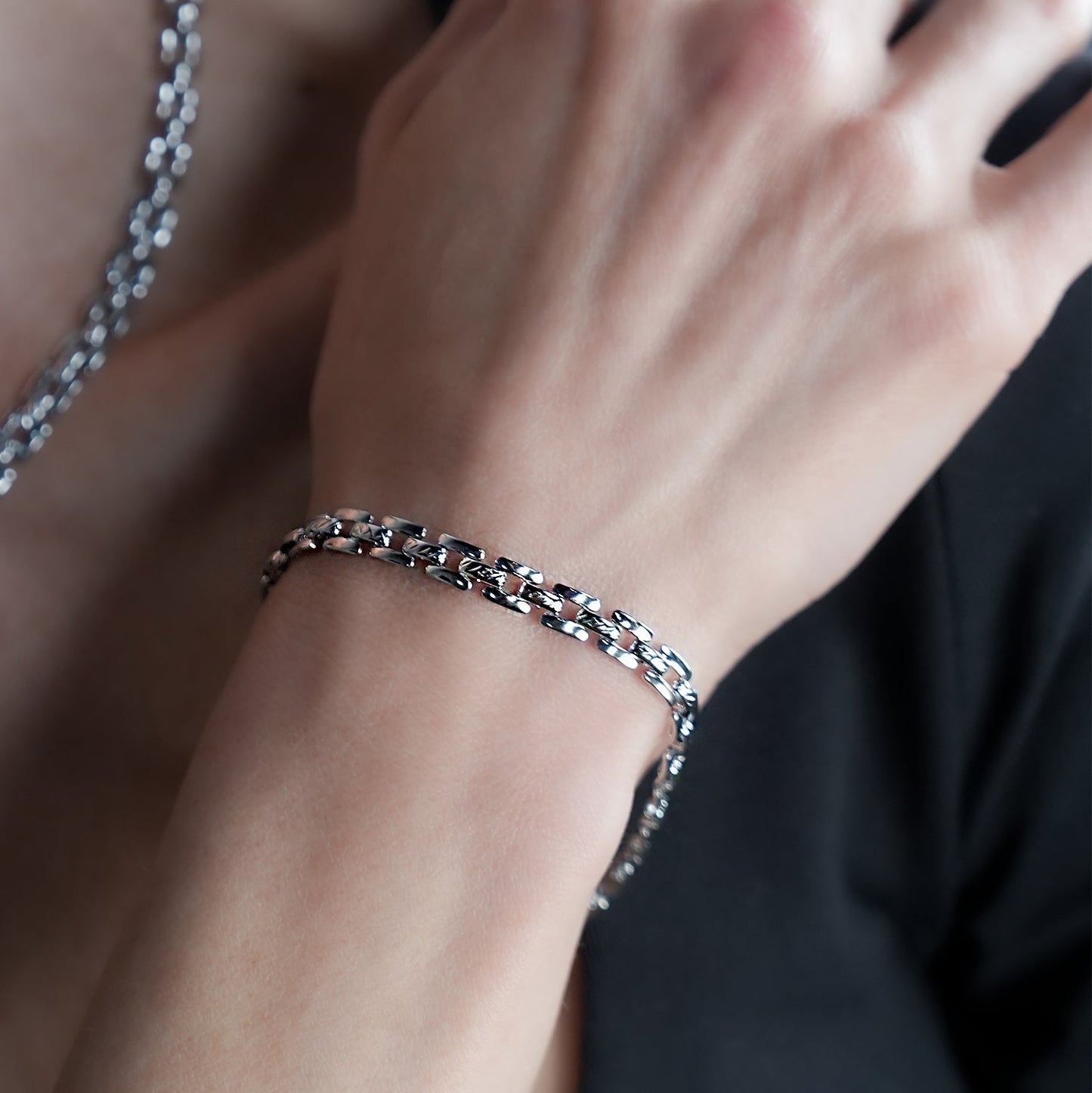 PROVINIA: Retro Watch Style Strap Bracelet in Silver - Velora Luxury Fashion