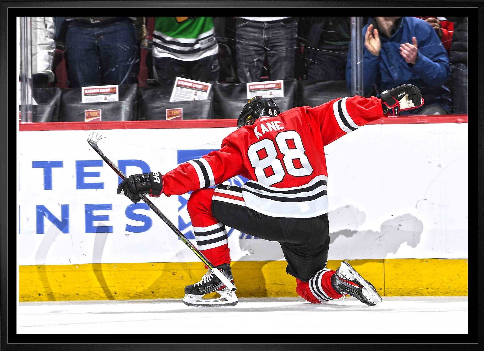 Patrick Kane Chicago Blackhawks Framed 20x29 Goal Celebration Canvas - Velora Luxury Fashion