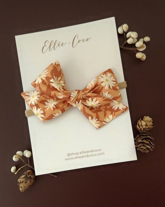 Retro Floral Oversize Bow - Velora