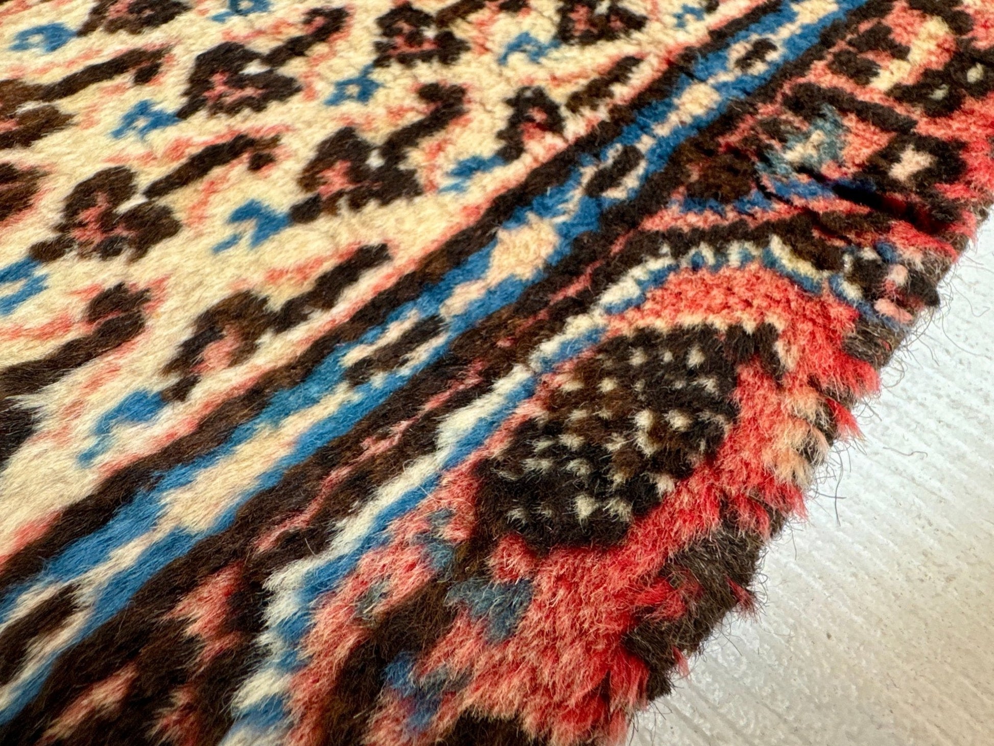 Persian Mir-Boteh Rug | 2' 9” x 4' 3" - Velora Luxury Fashion