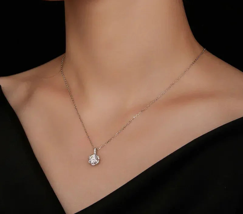 Petal Perfection 1ct Moissanite Sterling Silver Pendant Necklace - Velora Luxury Fashion
