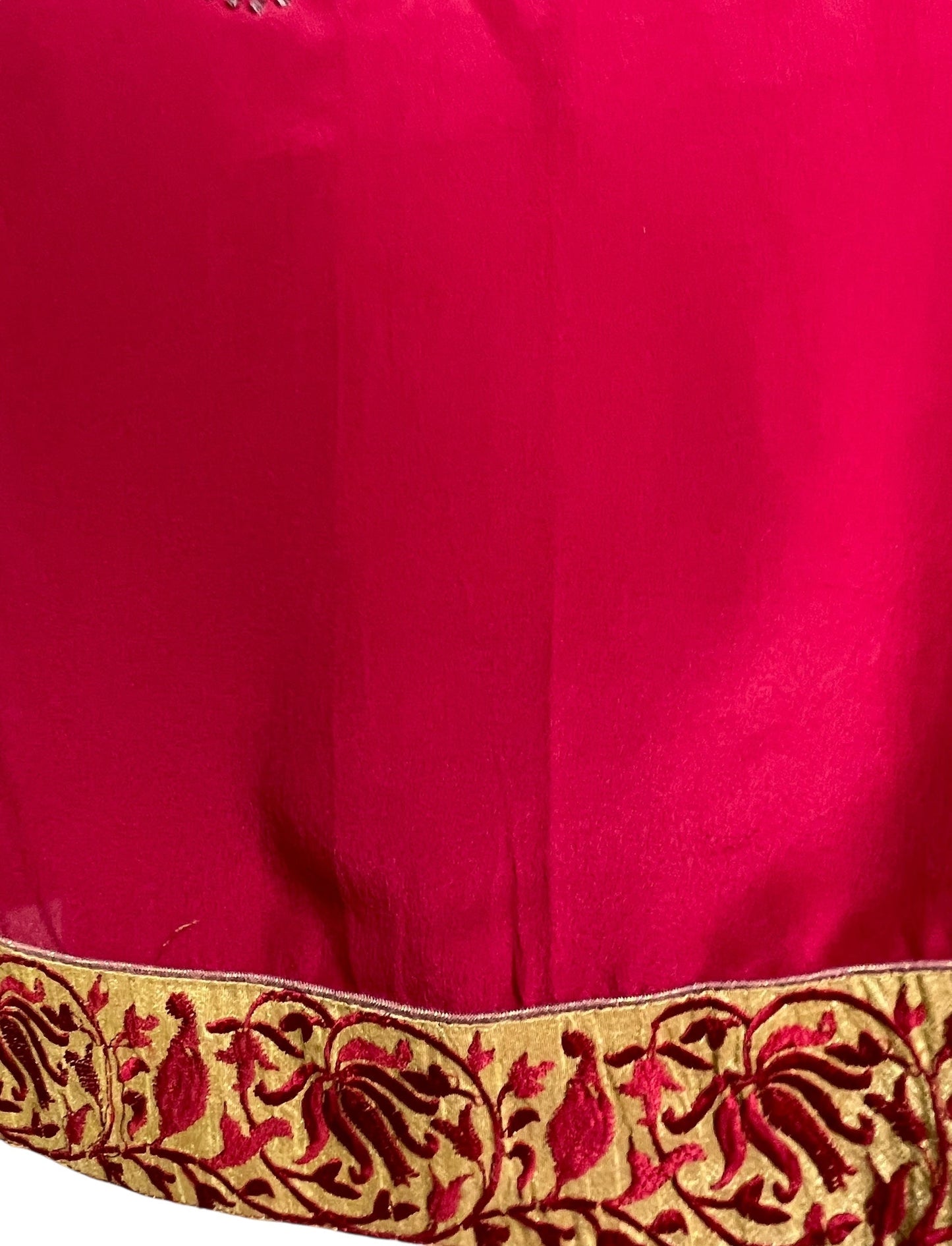 PRC6391 Avatar Pure Silk Side Slit Top - Velora