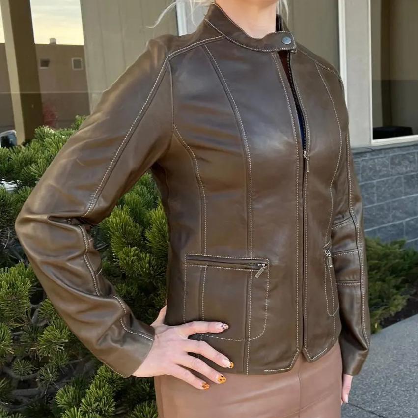 Plonge Leathers Women's Snap Collar Lamb Leather Jacket - Velora Luxury Fashion