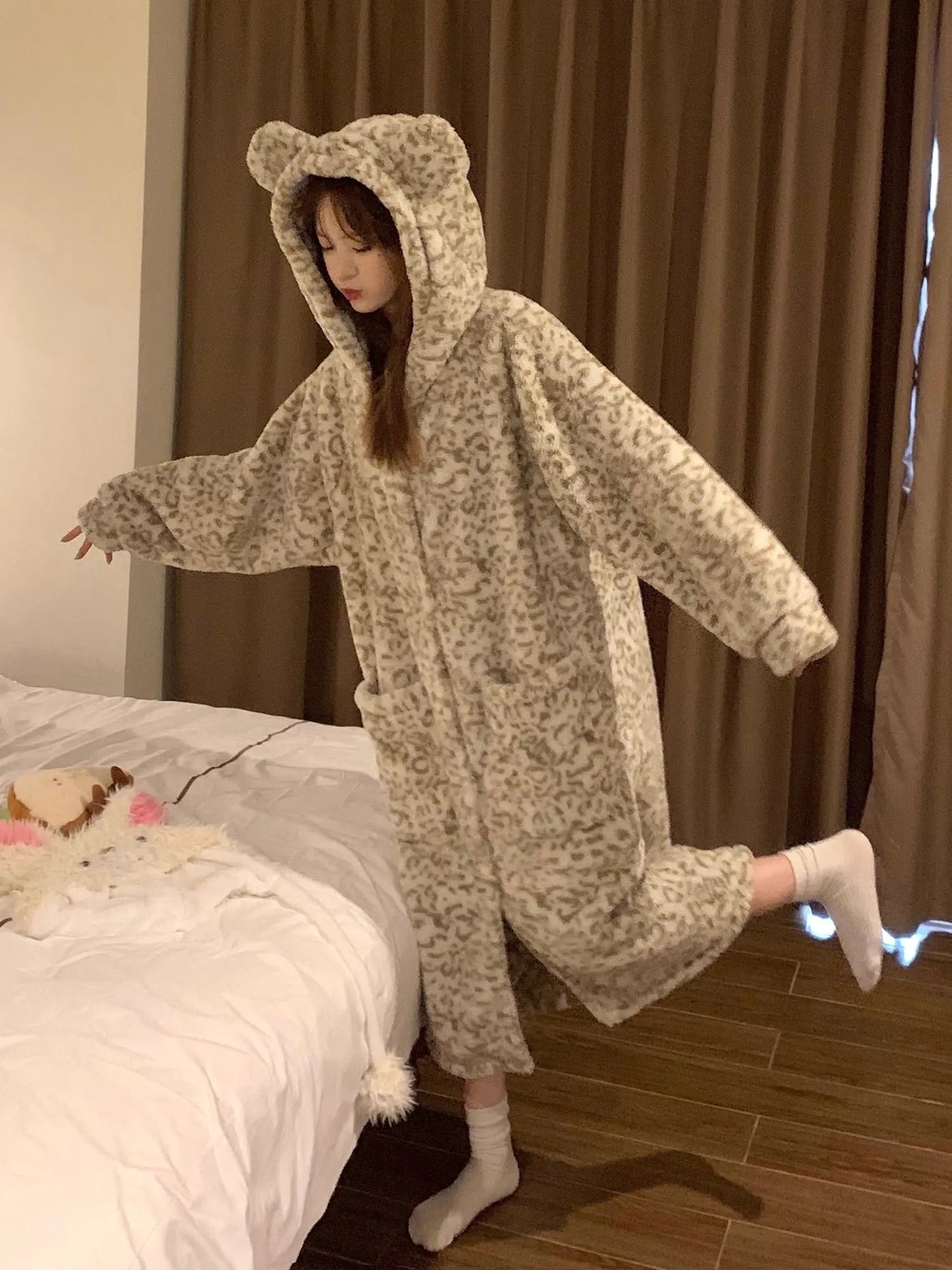 Plus Size Coral Velvet Pajamas Fleece Lined For Women Thick Night-robe EX-STOCK Canada