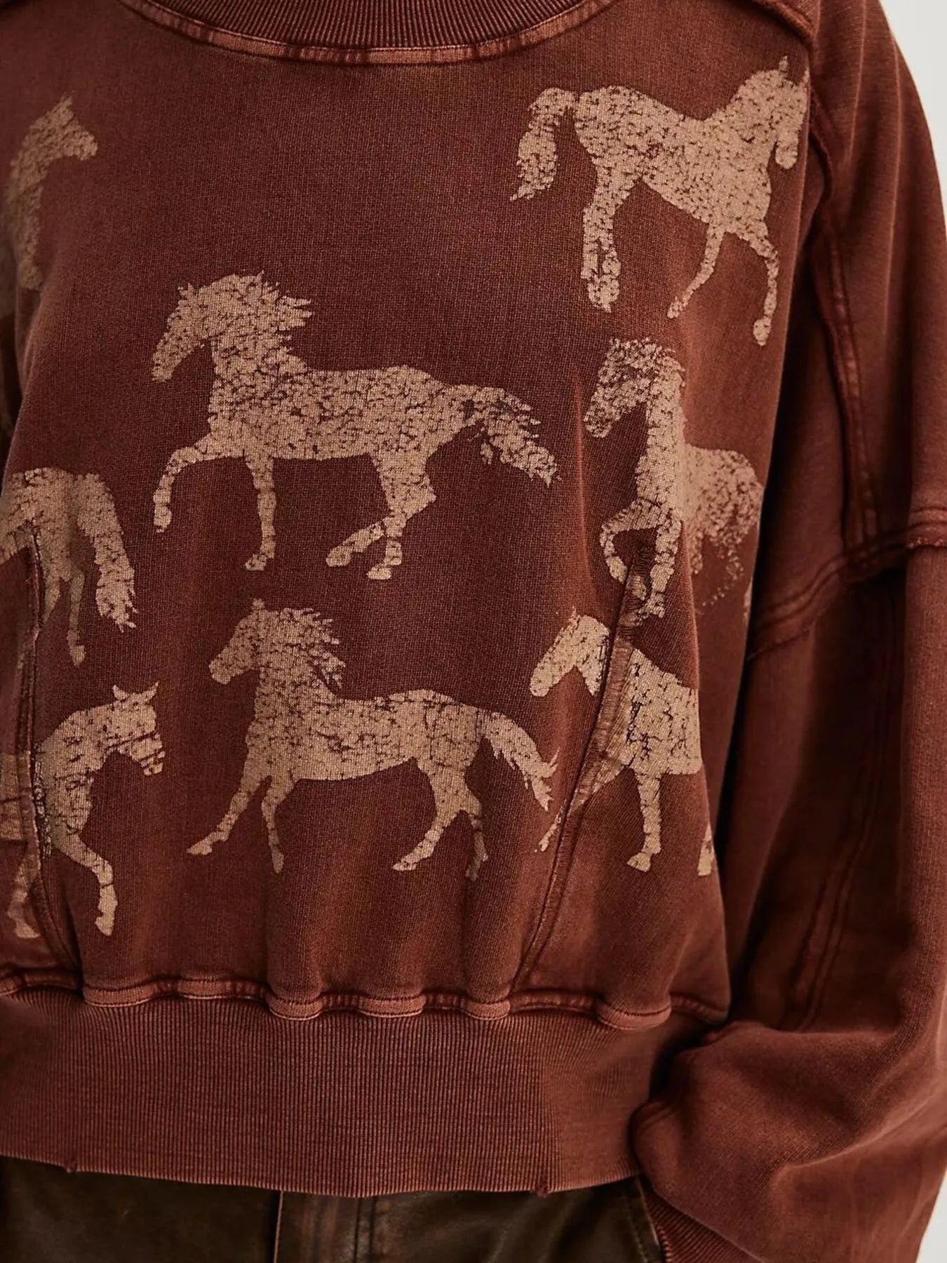 Print Round Neck Oversized Sweatshirt - Velora Luxury Fashion