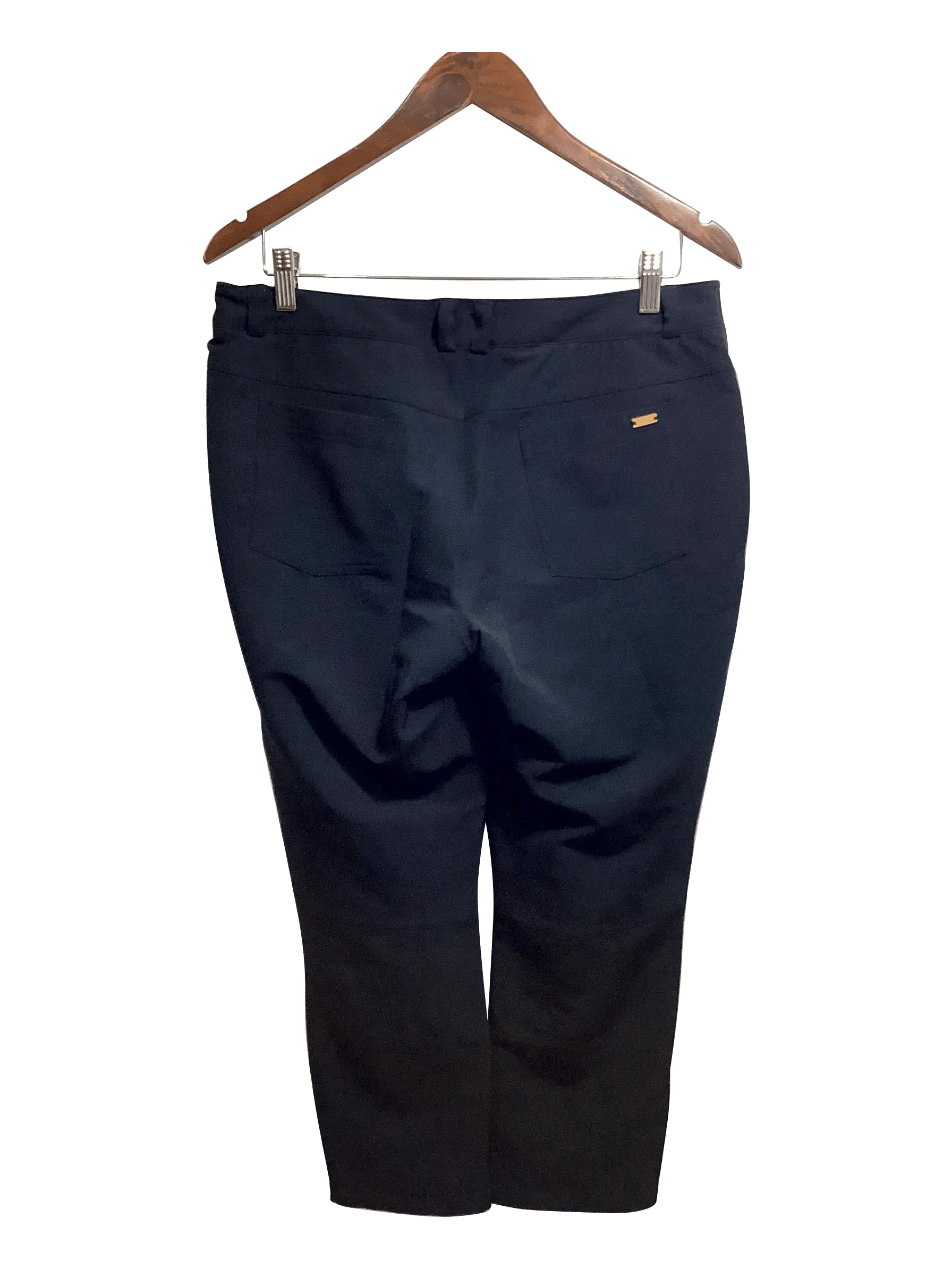 ROOTS Regular fit Pant in Black - 10 - Velora