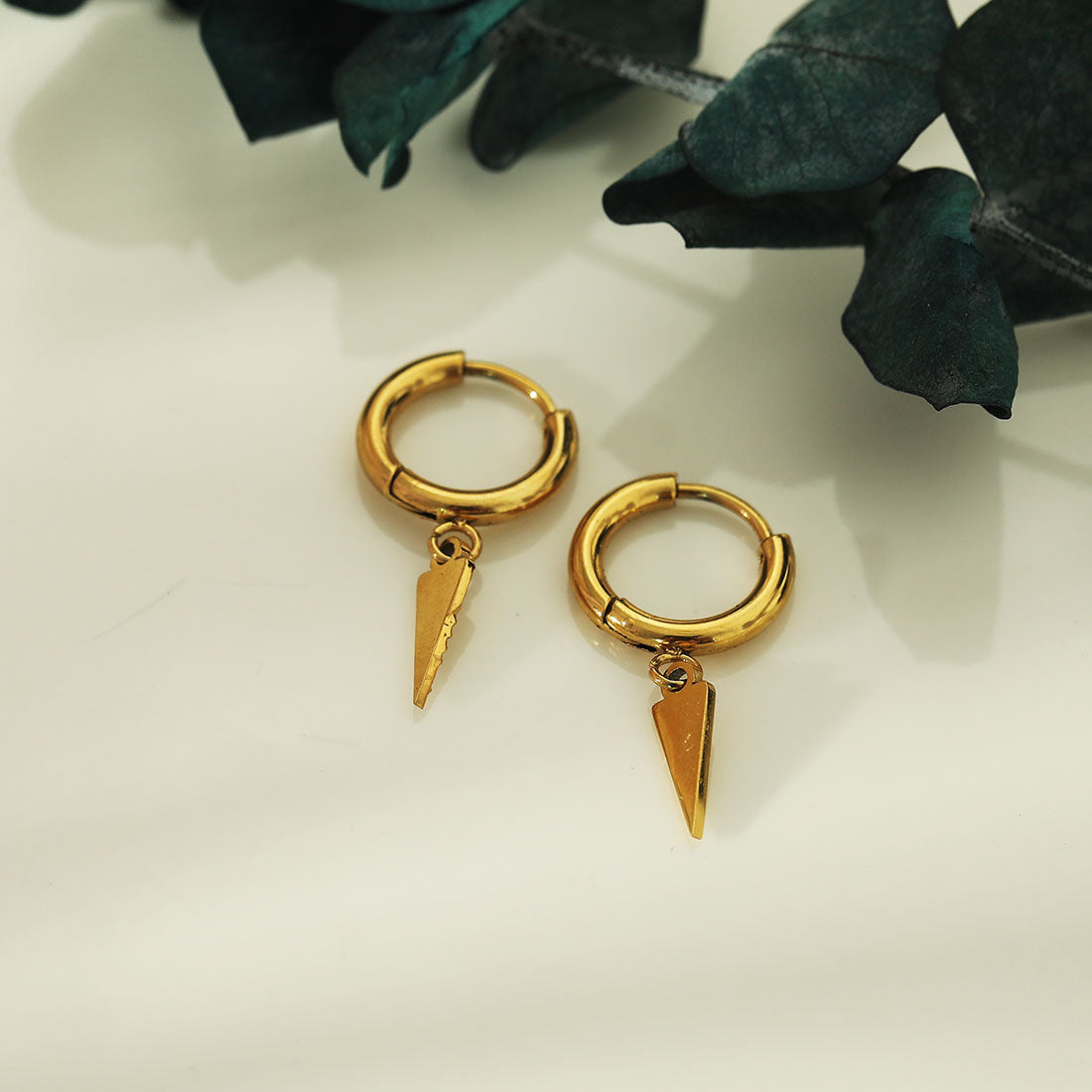 RYLEE Gold: Vintage Inspired Hoop Earrings with a Triangle Charm - Velora Luxury Fashion