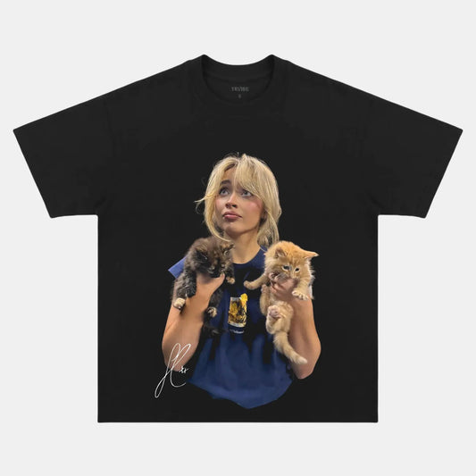 Sabrina carpenter: Music Icon Tee V21 - Velora