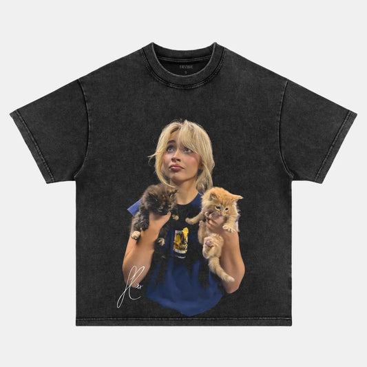 Sabrina carpenter: Music Icon Tee V21 - Velora