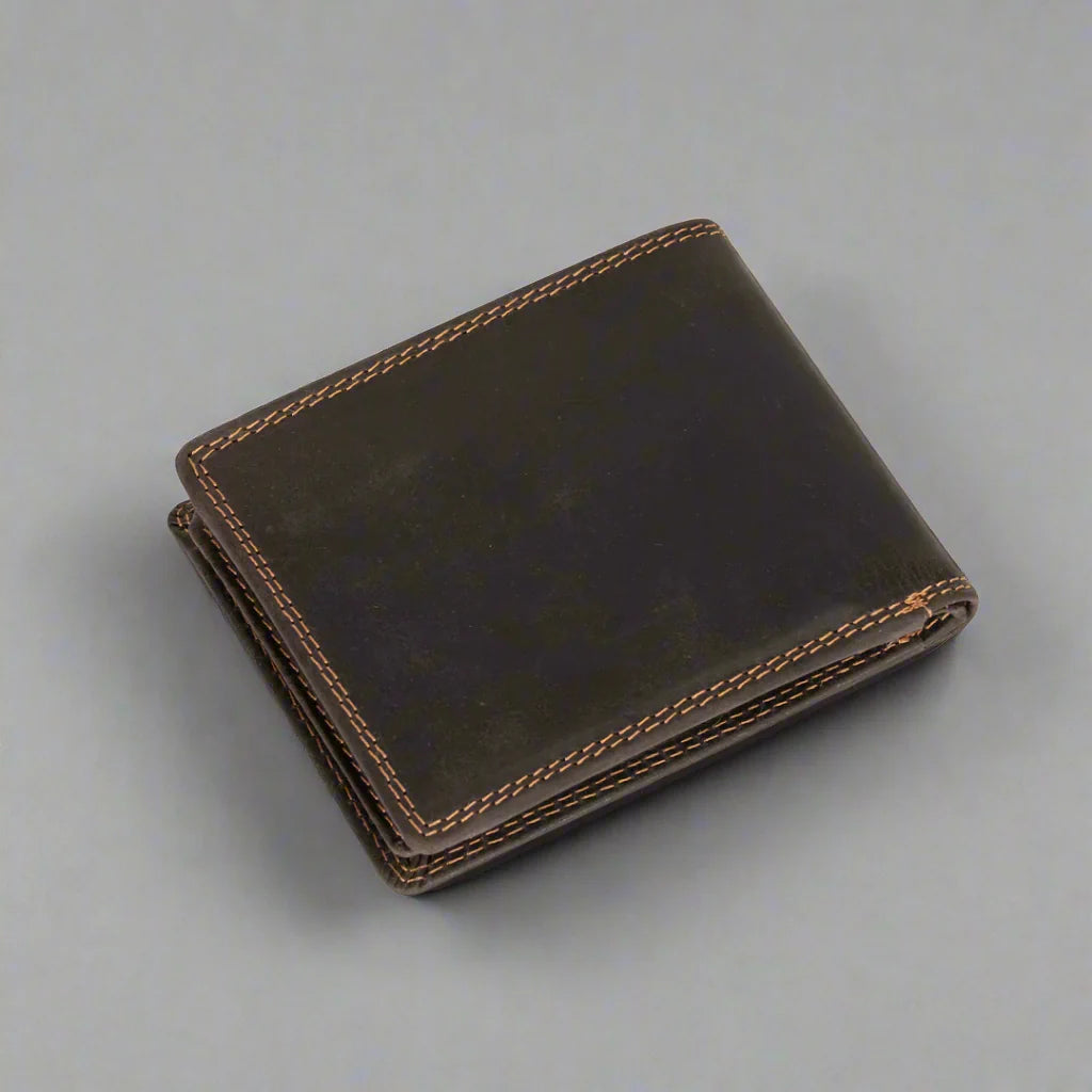 Greenwood Leather Men's Wallet. RFID-Blocking Oil Pull-Up Leather Boutique of Leathers/Open Road