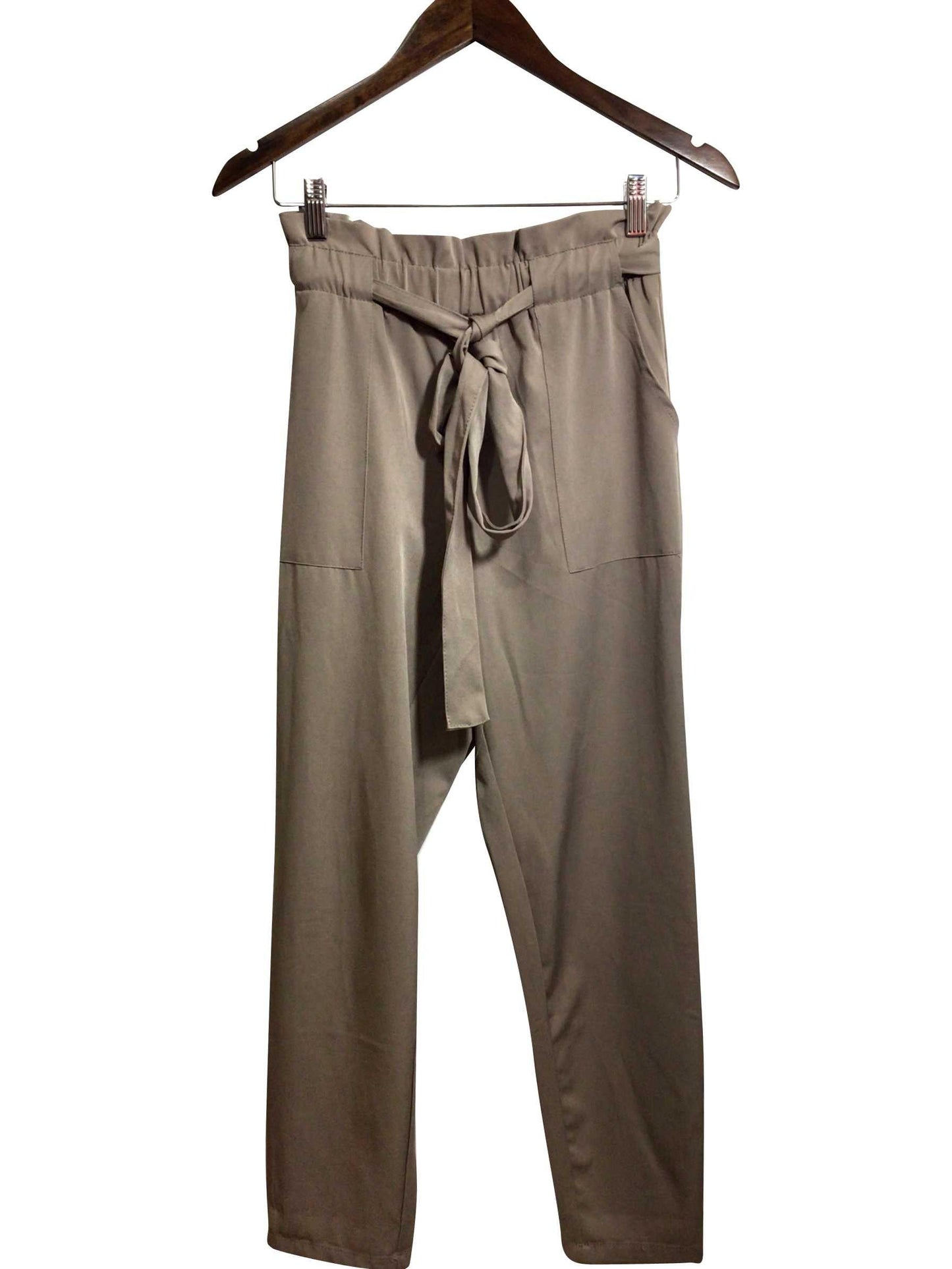 STREETWEAR SOCIETY Regular fit Pant in Beige - XS - Velora