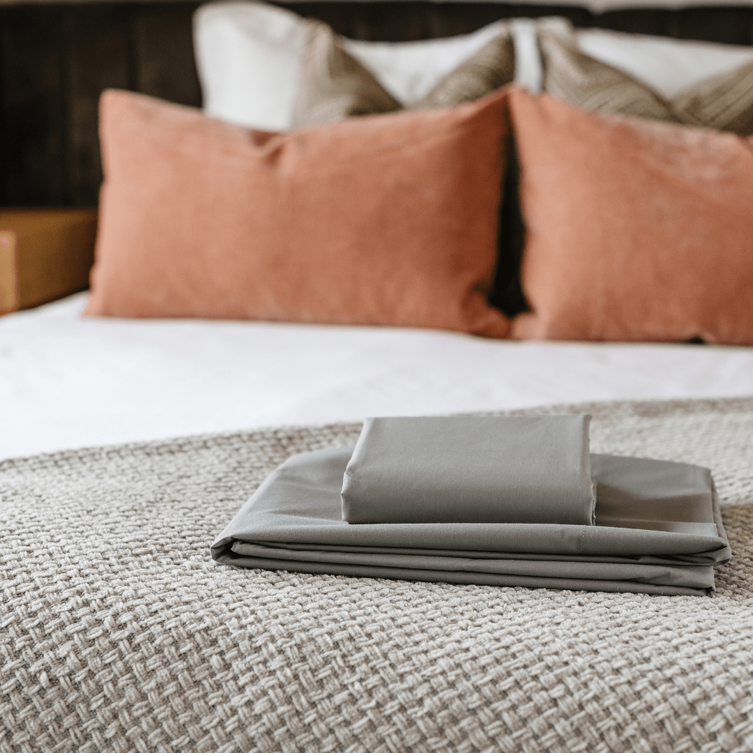 Sateen Deluxe Sheet Set - Velora Luxury Fashion