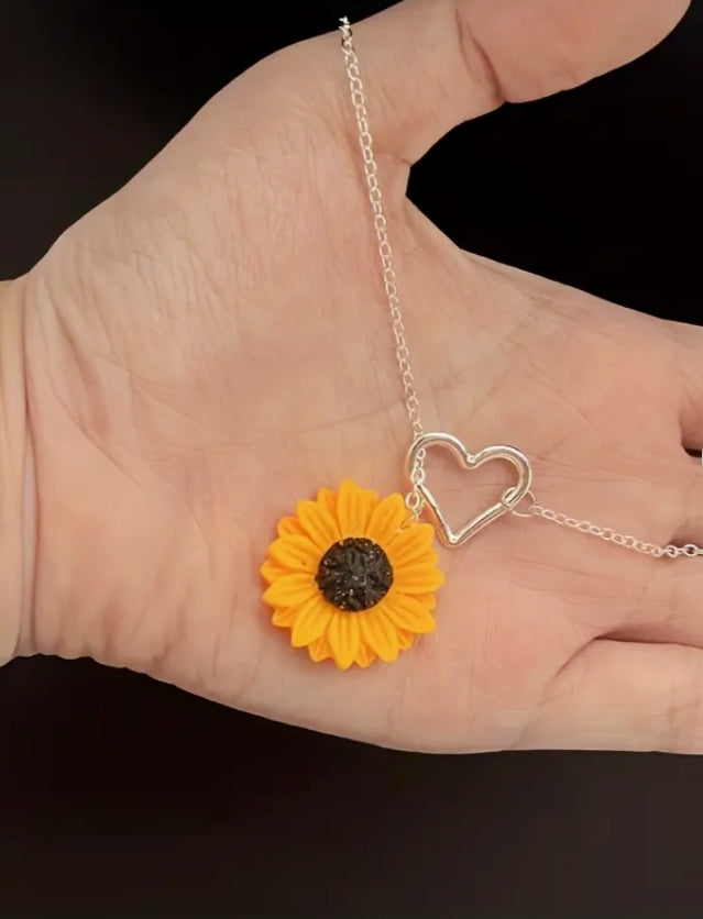 Sunflower Love Lariat Necklace - Velora