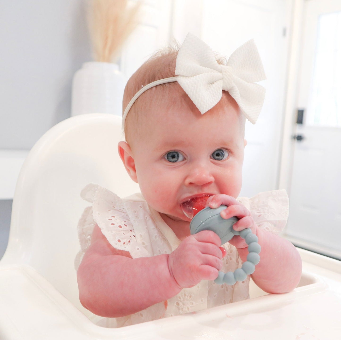 Silicone Infant Feeder - Velora Luxury Fashion