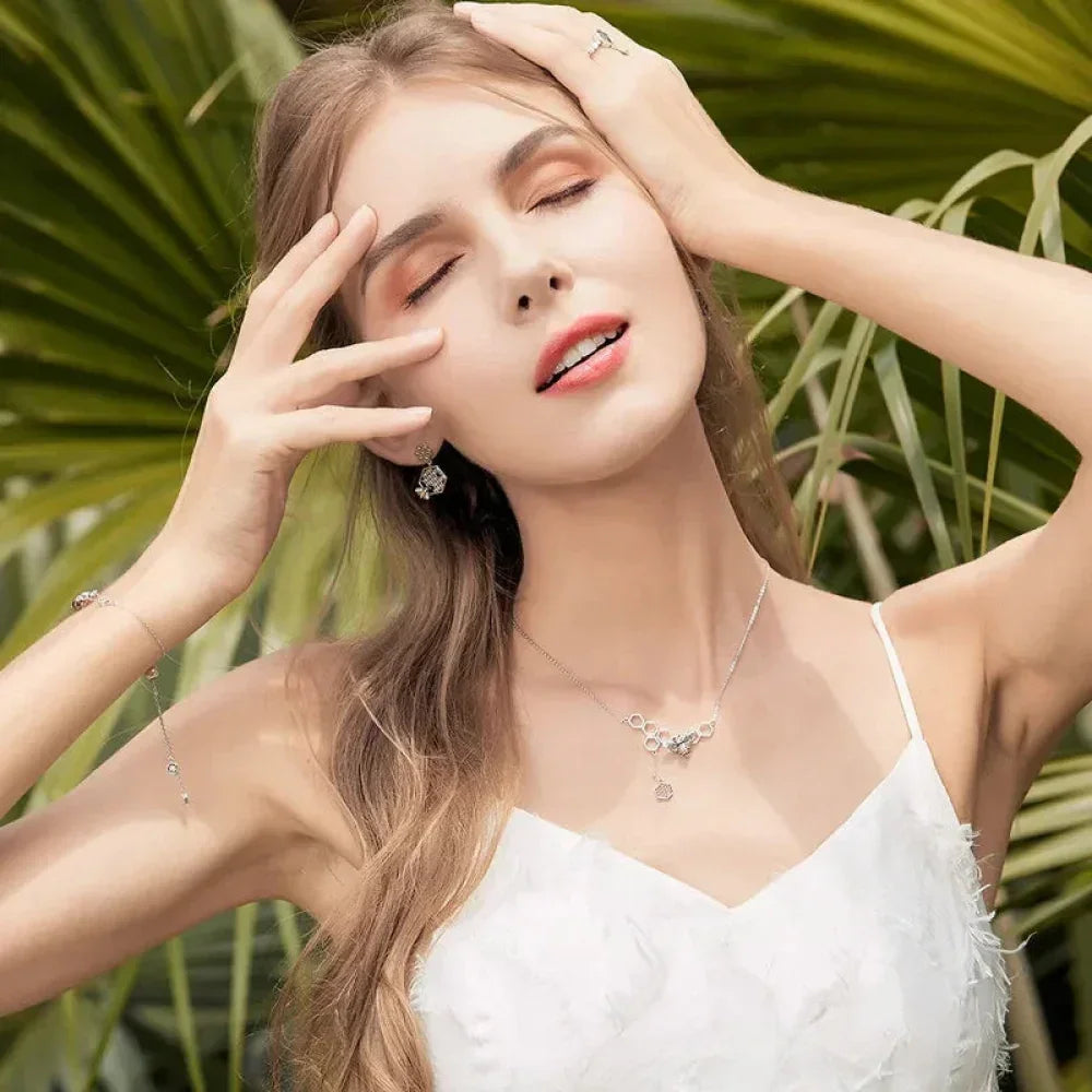 Sterling Silver Dancing Bee Charm Bracelet with CZ - Velora Luxury Fashion