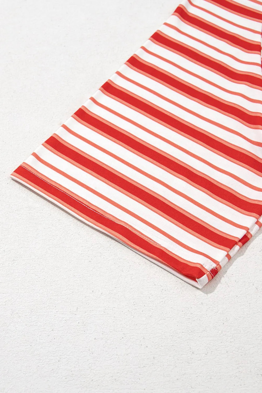 Stripe Print Contrast Collar Raglan Sleeve T Shirt - Velora Luxury Fashion