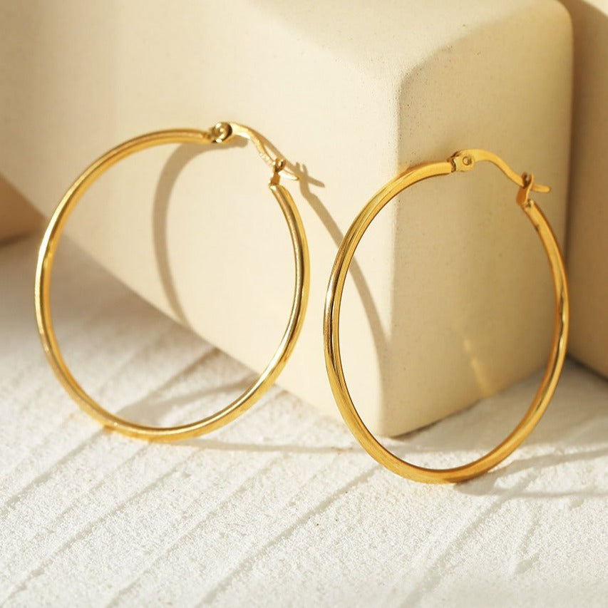 Style BIANCA Gold: Classic Essential Everyday Basic Round Gold Hoops. Available in 7 Sizes - 1cm to 6cm - Velora Luxury Fashion