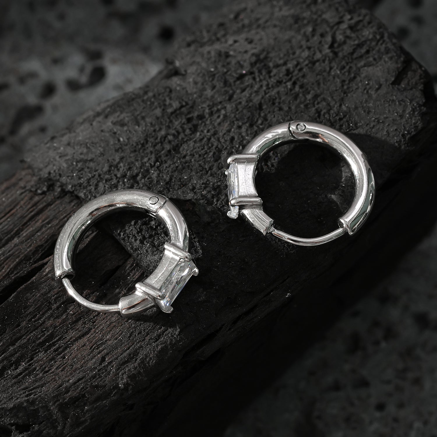 Style CONWYN: Retro Style Hoops with an Encased Clear Zirconia Charm in Silver. - Velora Luxury Fashion