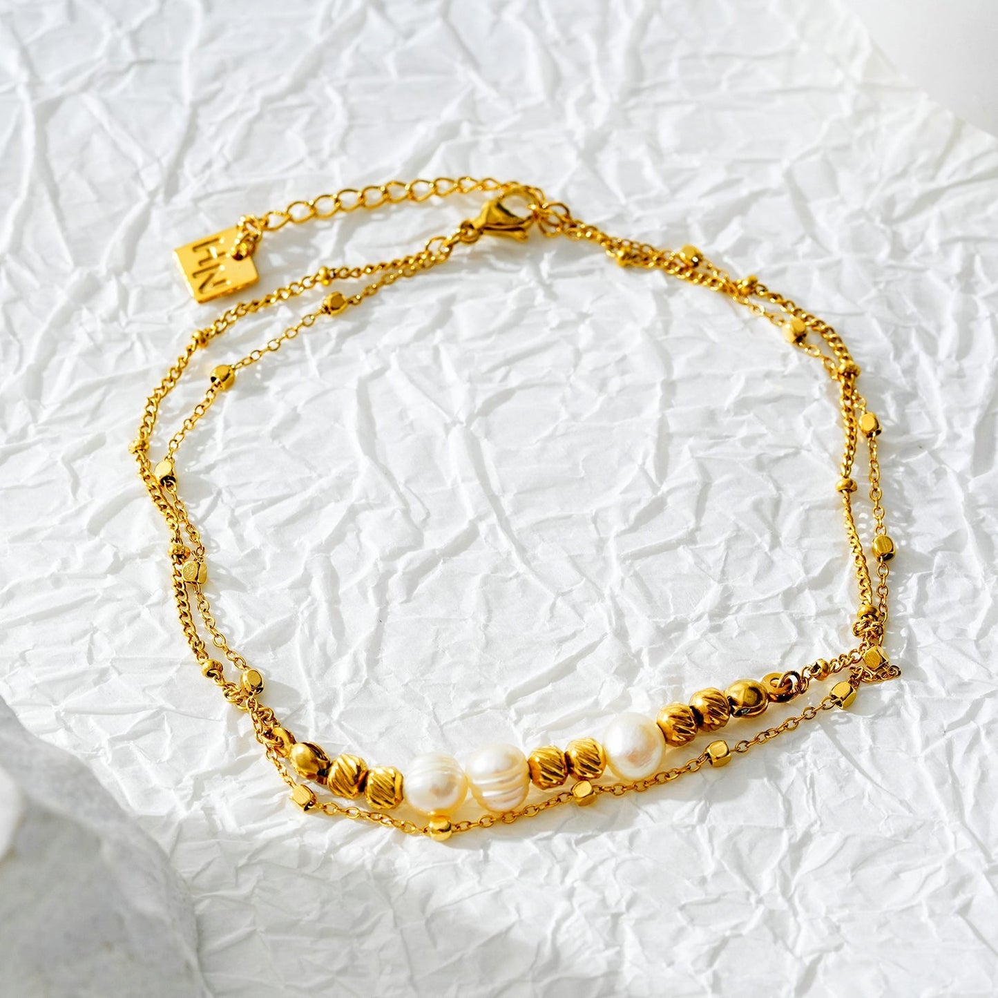 Style MARENTA LG: Gilded Harmony Chain Anklet with Gold Beads and Freshwater Pearls - Velora Luxury Fashion