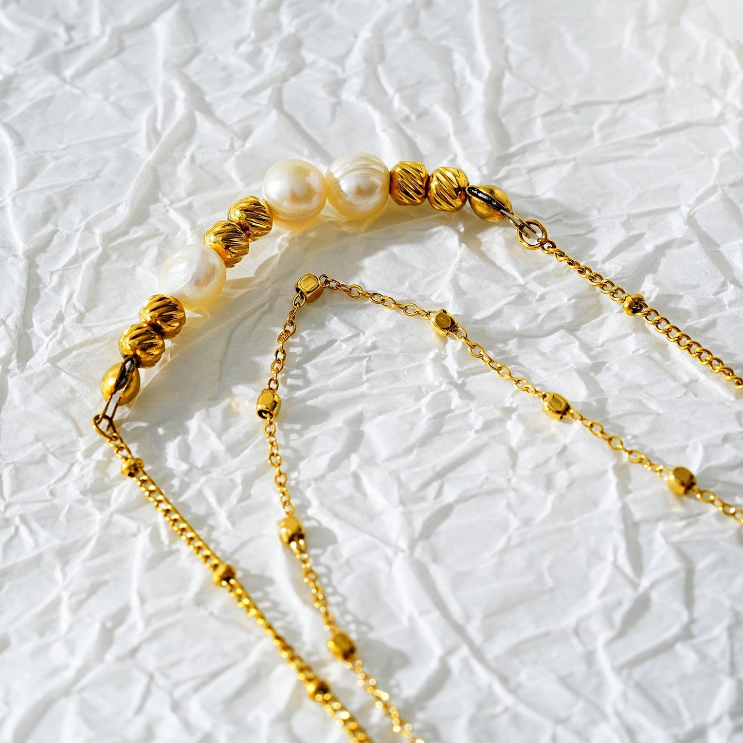 Style MARENTA LG: Gilded Harmony Chain Anklet with Gold Beads and Freshwater Pearls - Velora Luxury Fashion