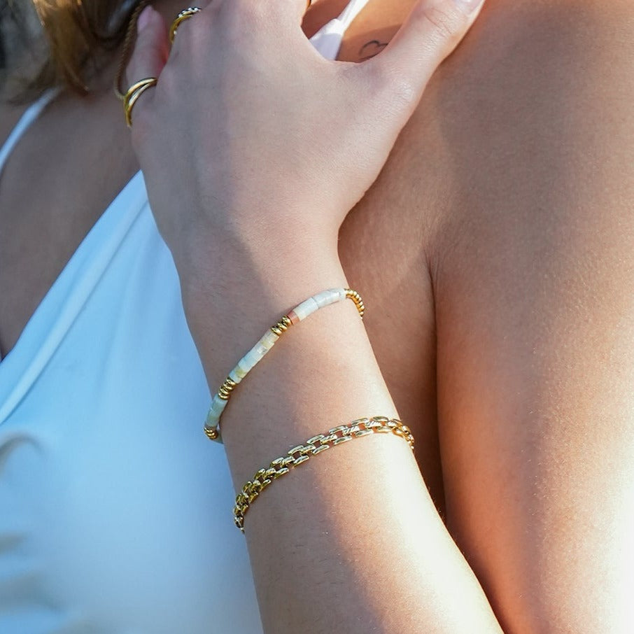 Style PROVINIA: Retro Watch Style Strap Bracelet in Gold - Velora Luxury Fashion