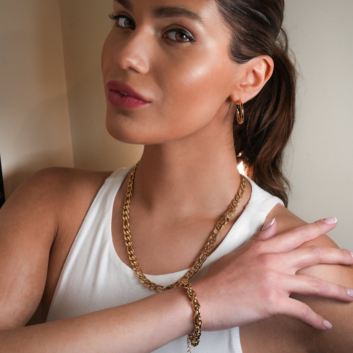 Style WANDSWORTH: Chunky Intricate Multi-Link Bracelet - Velora Luxury Fashion