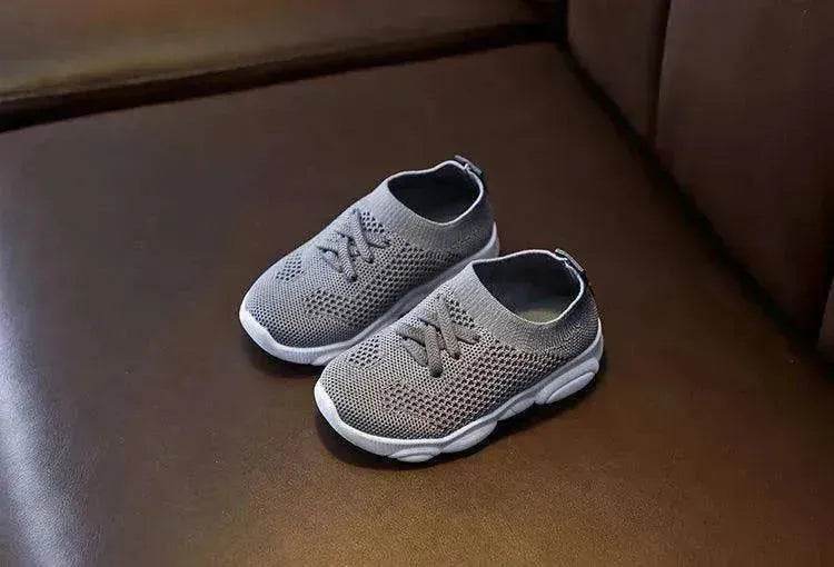 Stylish non slip children shoes - Velora