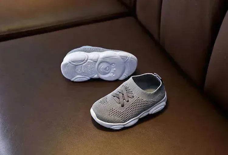 Stylish non slip children shoes - Velora