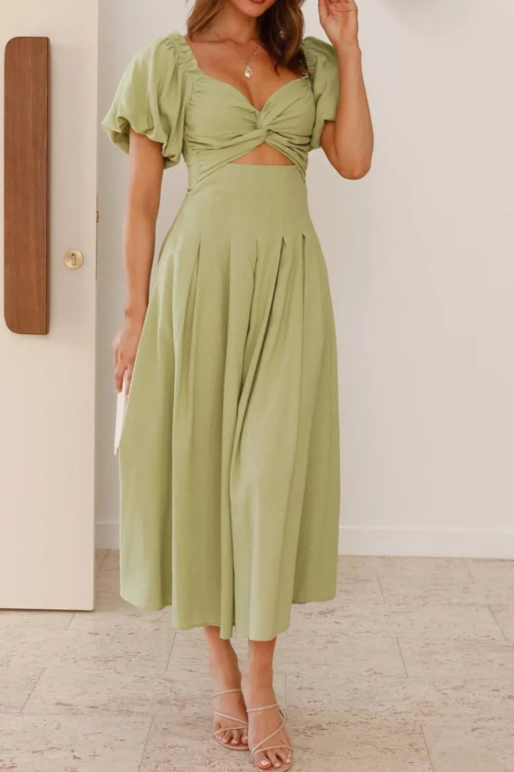 Sweetheart Neck Puff Sleeve Dress - Velora Luxury Fashion